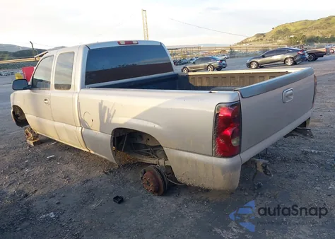 2004 GMC Sierra 1500 Work Truck z USA, uszkodzony, nr VIN 2GTEC19V041350949